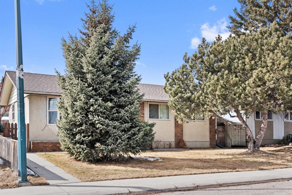 I have sold a property at 1635 Rouleau CRESCENT SE in Calgary
